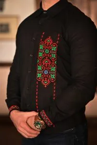 Ленена мъжка риза с шевица „Роджета“ - Image 4